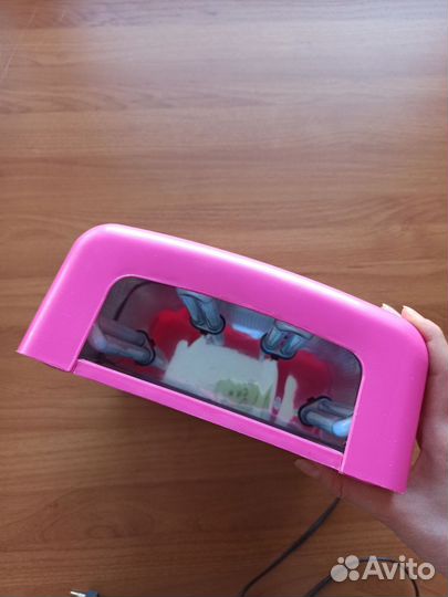 Уф лампа для ногтей