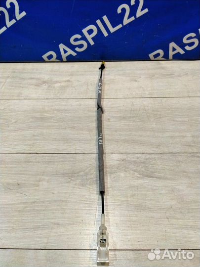 Трос замка двери задний Bmw X5 E53 M54 2006