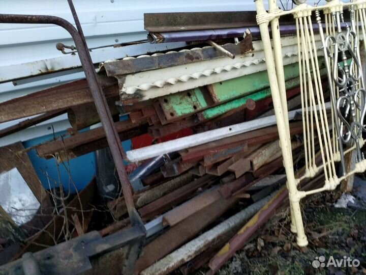 Продам трубы,швеллер,уголок, двутавр, лист б.у