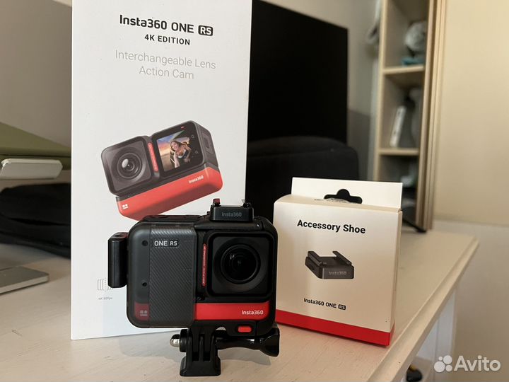 Экшн камера insta360 ONE RS 4K