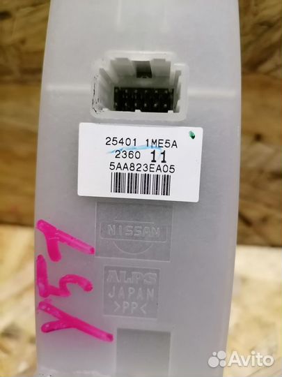 Кнопки подъёма стёкол Infiniti M Y51