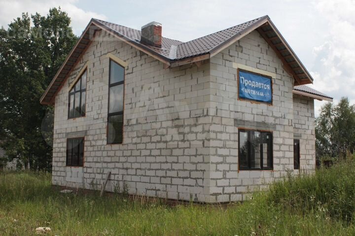 Дом 178 м² на участке 6 сот.
