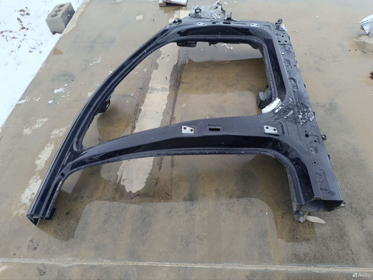 Порог правый стойка двери Lixiang L9