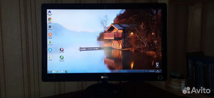 Монитор BenQ V2220H