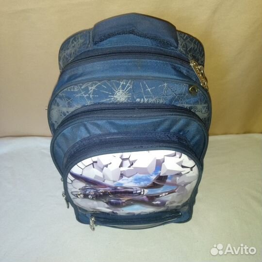 Школьный рюкзак