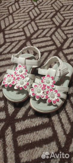 Босоножки 23р