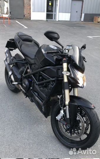 Ducati streetfighter