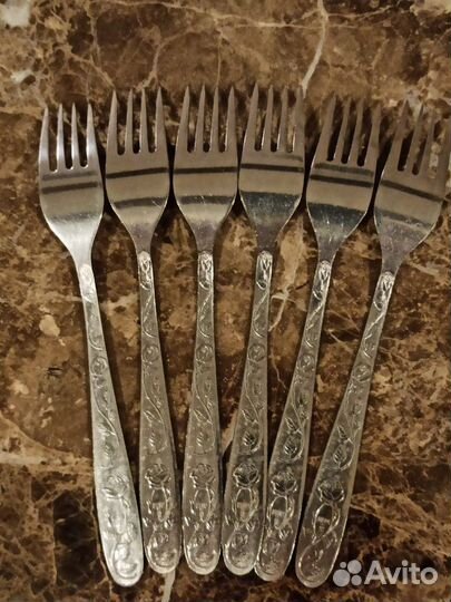 Комплекты новых столовых приборов. Кольчугино СССР