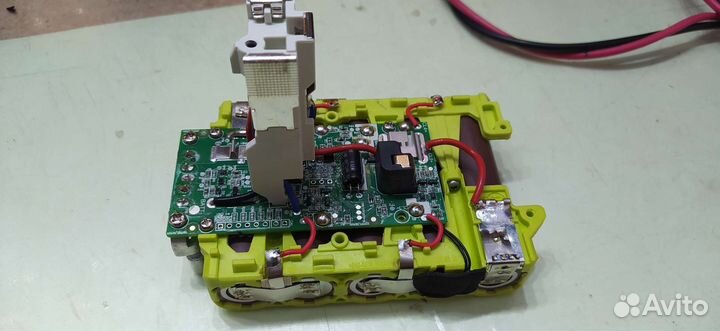 Замена элементов питания