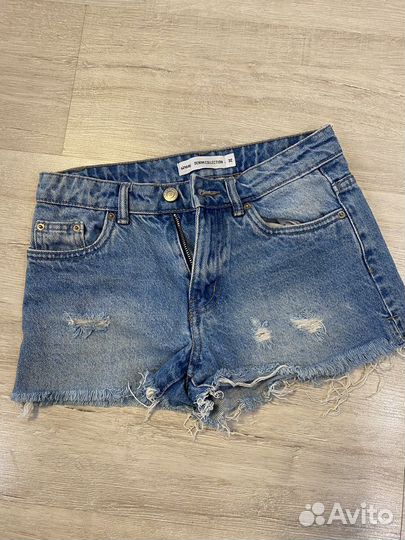 Джинсовые шорты