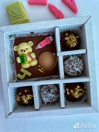 Шоколадные наборы к 1 сентября