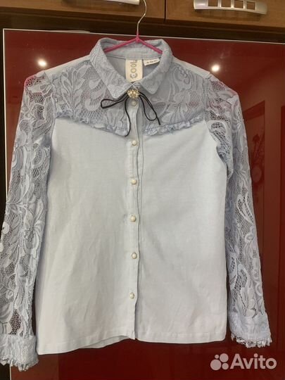 Рубашки блузки школьные на девочку 146- 152 размер