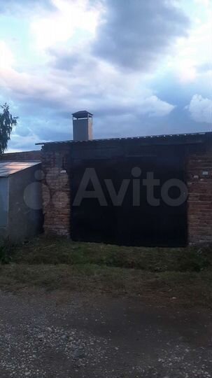 Гараж, > 30 м²