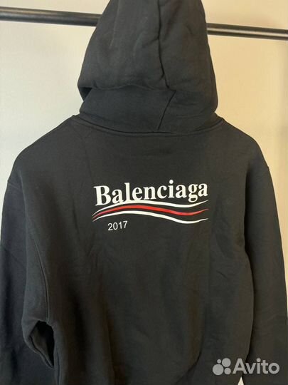 Balenciaga толстовка