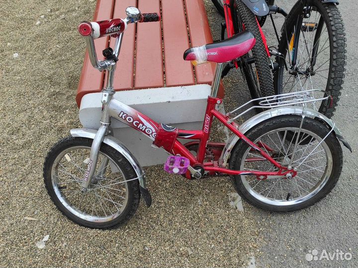 Детский велосипед космос