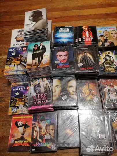 Фильмы на DVD новые, запечатанные, много