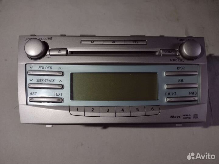 Штатная магнитола camry 40