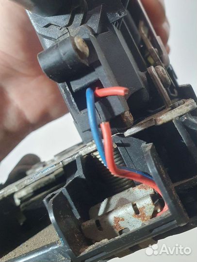 Замок двери правой задн. Audi A6 C5, A6 C5 Allroad