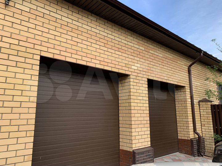 Коттедж 318,8 м² на участке 12 сот.