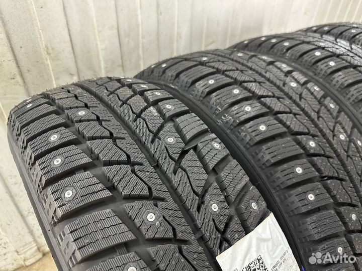 Landsail Ice Star IS33 225/40 R18 92H