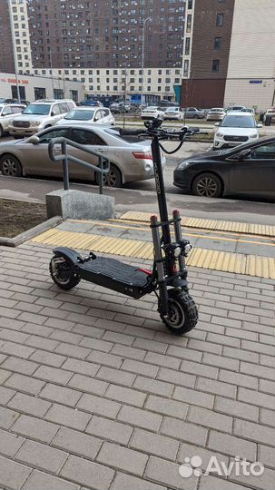 Мощный полноприводный самокат Kugoo GX 5Kw