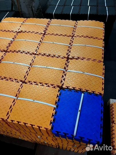 Модульный пол для гаража