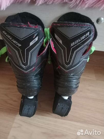 Хоккейные коньки bauer ns