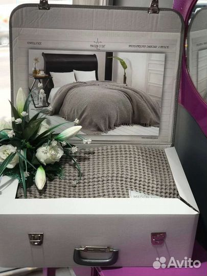 Плед-покрывало Maison D'or серия Emeline