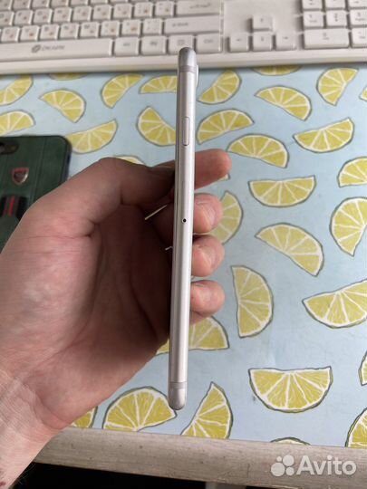Телефон iPhone 7 128gb