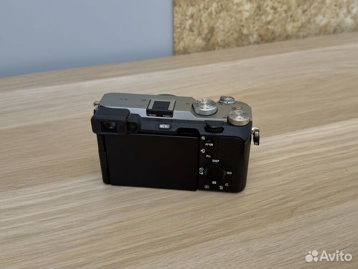 Беззеркальная камера Sony a7c (body)