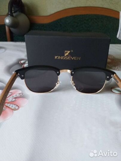 Солнцезащитные очки женские новые
