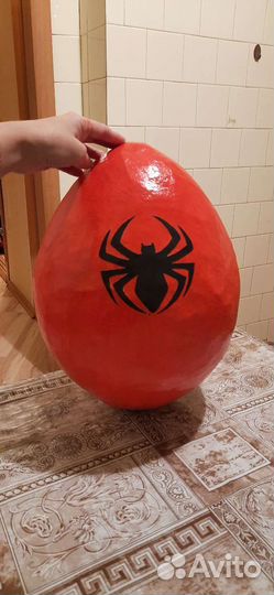 Подарочная коробка киндер сюрприз человек паук