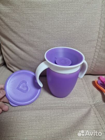 Поильник Munchkin miracle 360. Чашка-непроливайка