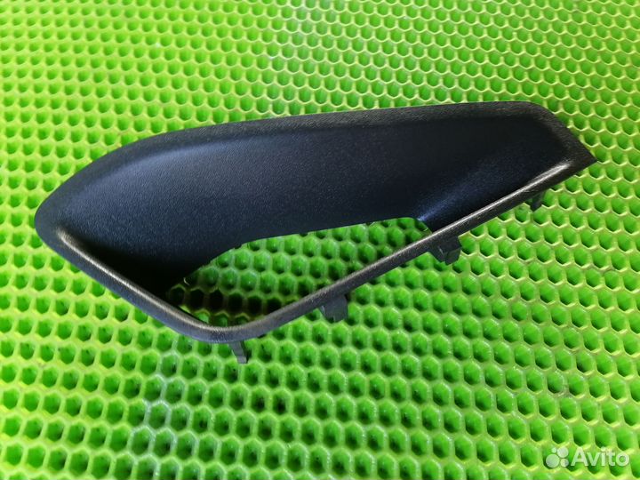 Накладка консоли Фольксваген гольф 5