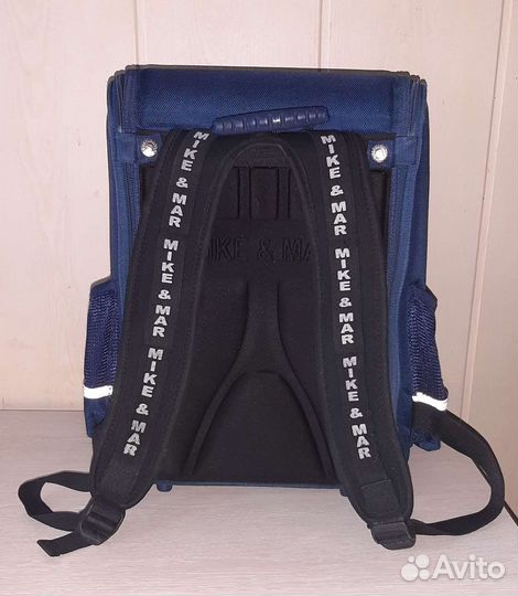 Рюкзак школьный