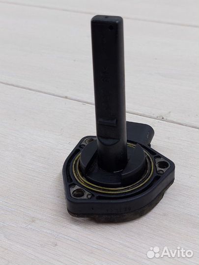 Датчик уровня масла в двигателе Bmw X5 E53 3.0D