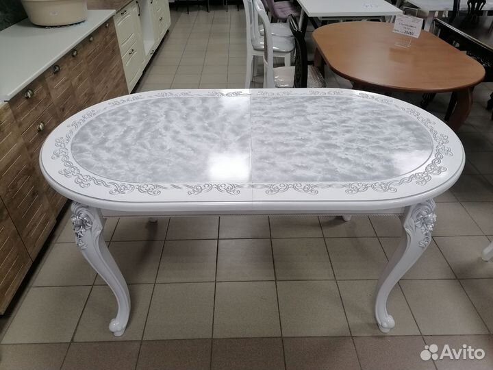 Стол обеденный новый 