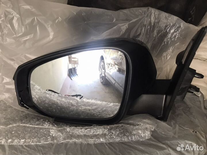 Зеркало toyota rav4 2019