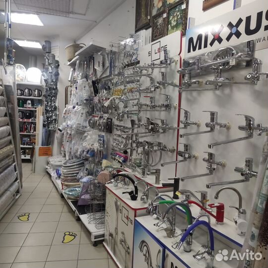 Продам готовый бизнес магазин инструмент,хозтовары