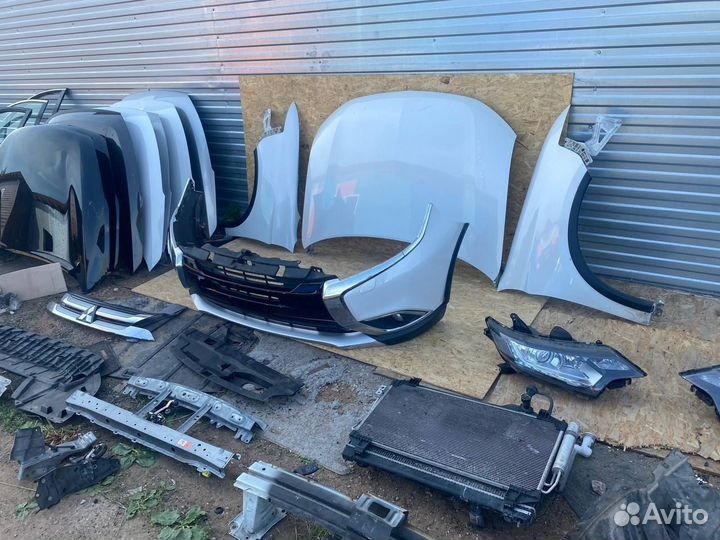 Ноускат на Митсубиси Аутлендер 3 (2015-2018)