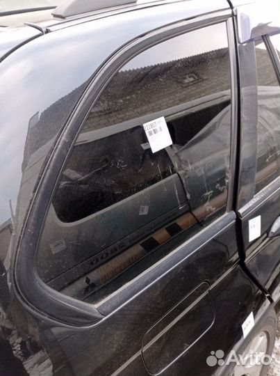Стекло собачника правое Bmw X5 E53 N62 2004