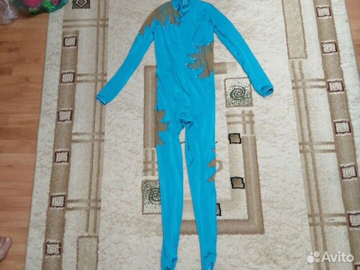 Спортивный костюм женский