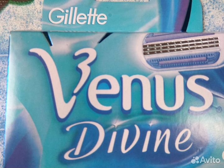 Лезвия для бритвы Venus. 8 кассет в коробке