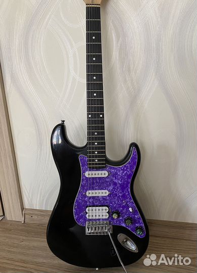 Электрогитара Rockdale Stratocaster