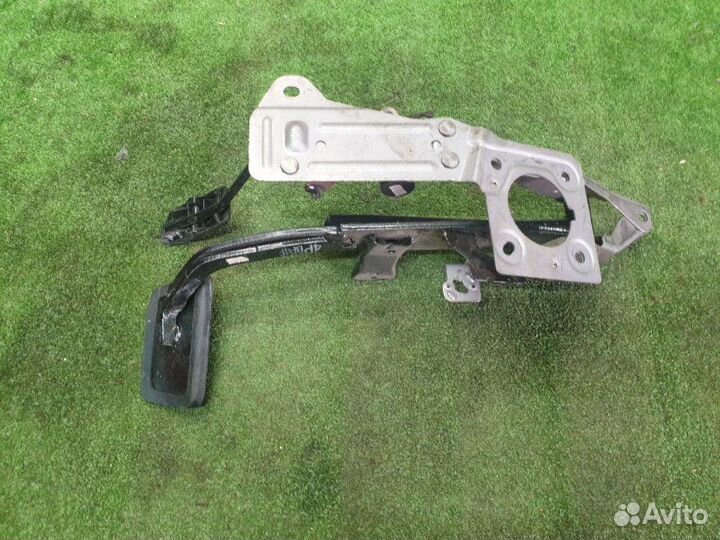 Педальный узел Mazda Mazda3 BK