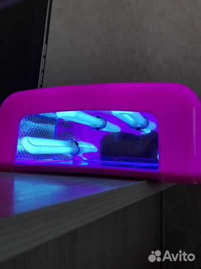 Лампа для ногтей новая