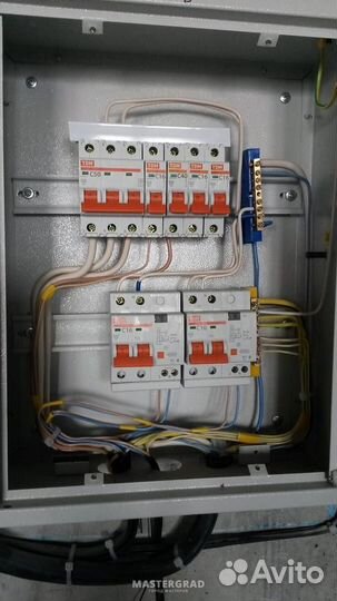 Электрик. Услуги электрика. Частный мастер