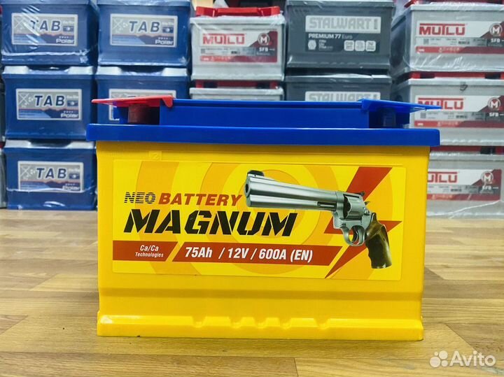 Автомобильный аккумулятор 75
