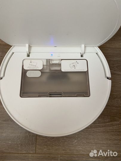 Робот пылесос Mi Robot Vacuum-Mop Essential