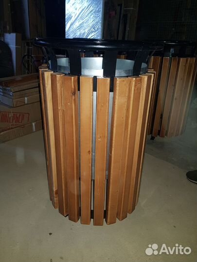 Урна уличная 206 с ёмкостью